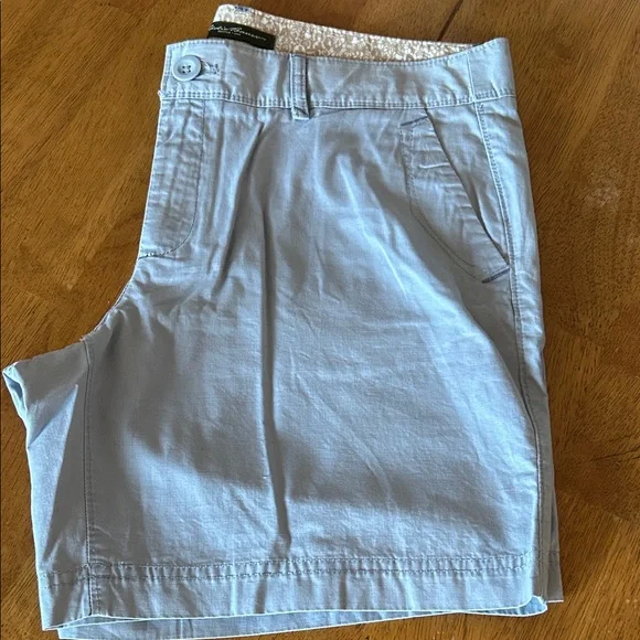 Eddie Bauer slate blue Shorts - Picture 1 of 6